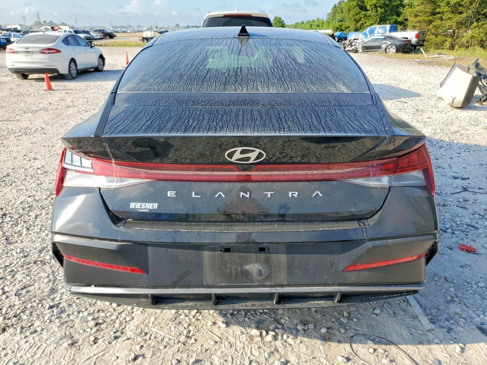 Hyundai ELANTRA 2025 — Copart