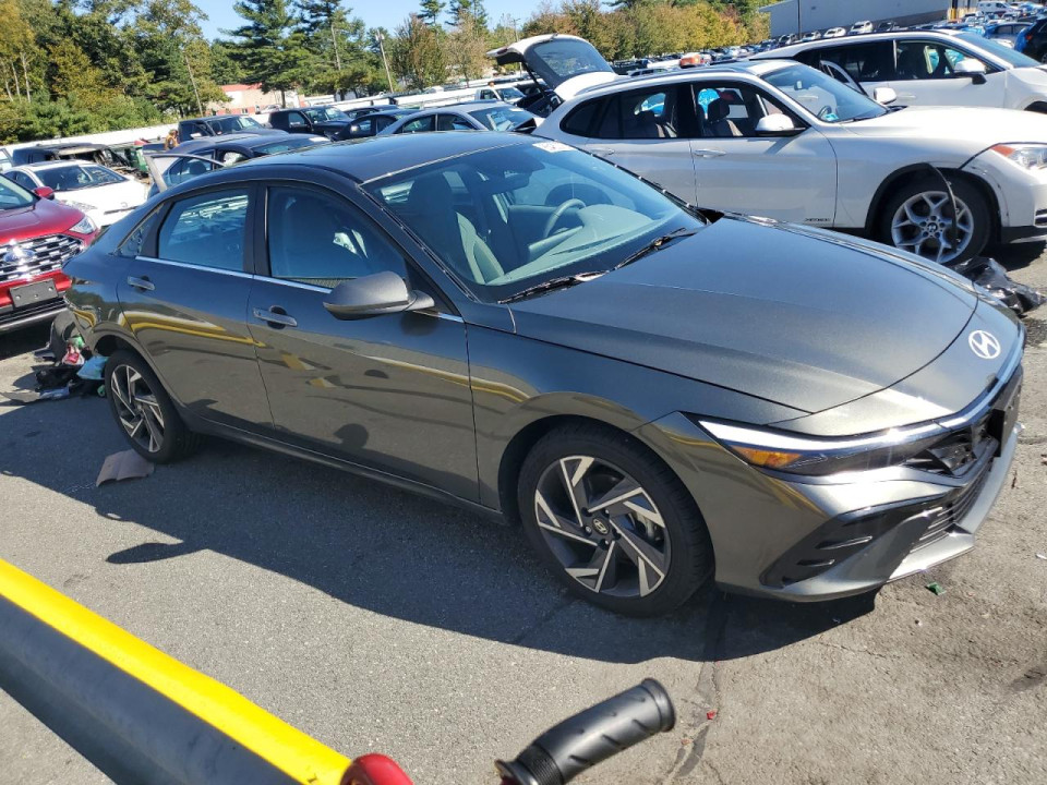 Hyundai ELANTRA 2024 — Copart