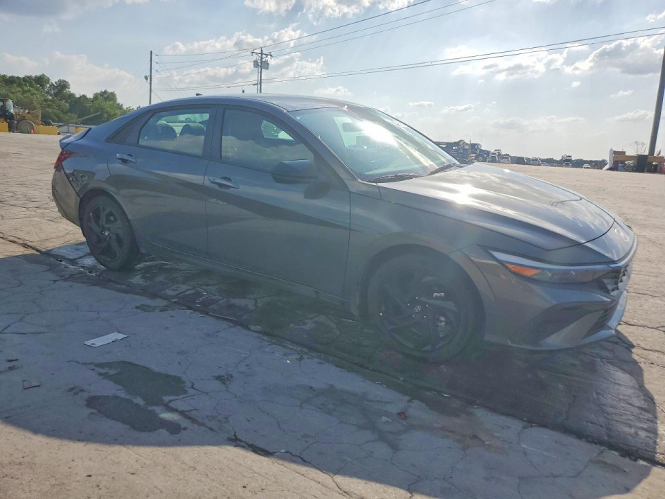 Hyundai ELANTRA 2026 — Copart