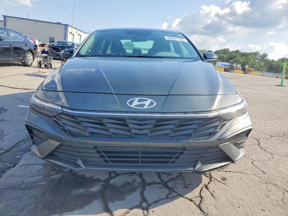 Hyundai ELANTRA 2026 — Copart