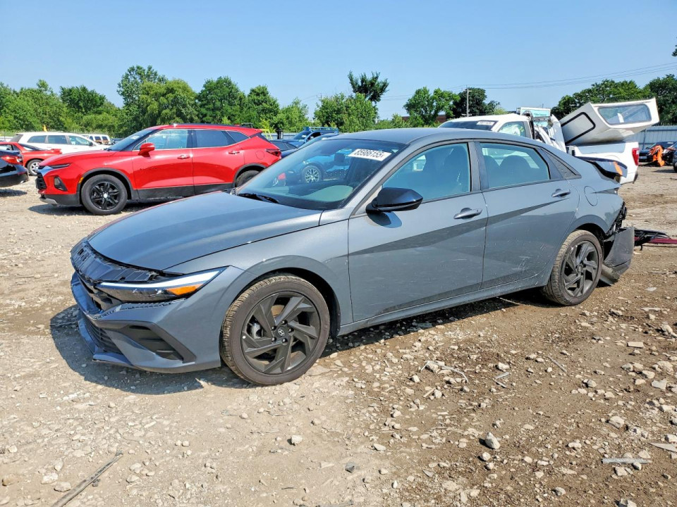 Hyundai ELANTRA 2026 — Copart