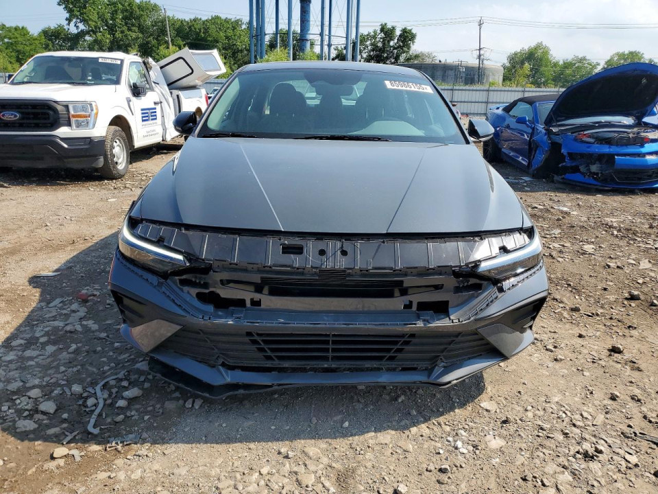 Hyundai ELANTRA 2026 — Copart