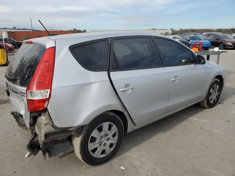 Hyundai ELANTRA 2011 — Copart