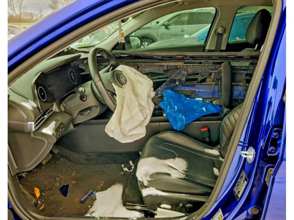 Hyundai ELANTRA 2023 — Copart