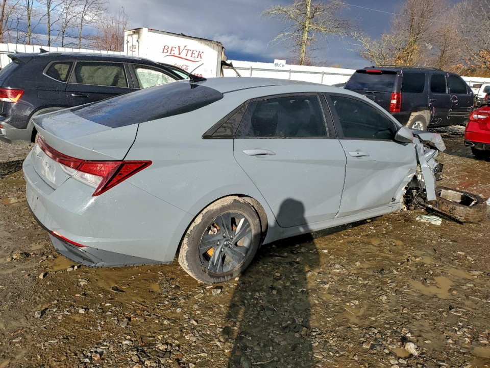 Hyundai ELANTRA 2022 — Copart