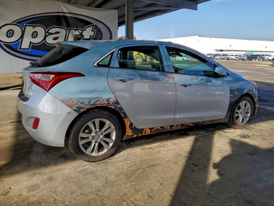 Hyundai ELANTRA 2016 — Copart