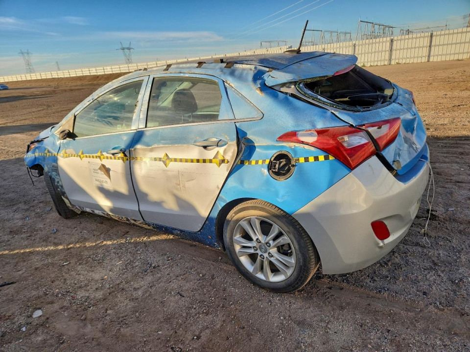 Hyundai ELANTRA 2016 — Copart