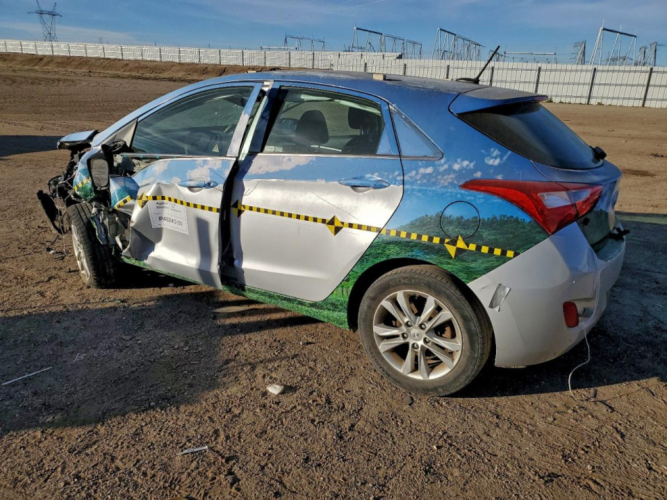 Hyundai ELANTRA 2016 — Copart