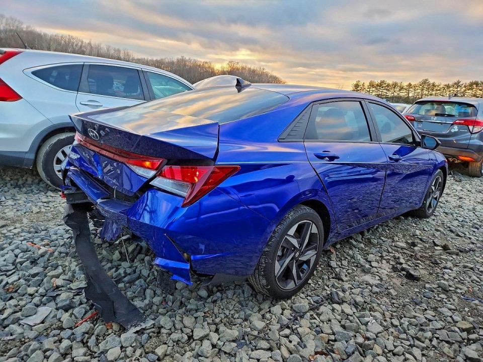 Hyundai ELANTRA 2023 — Copart