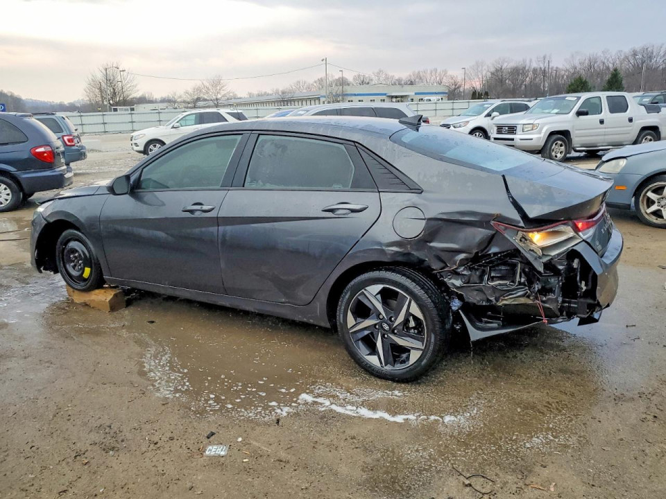 Hyundai ELANTRA 2023 — Copart