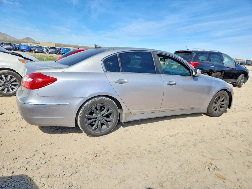 Hyundai GENESIS 2012 — Copart