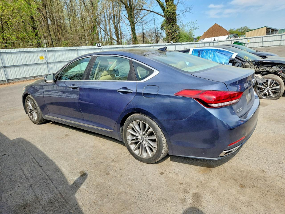 Hyundai GENESIS 2015 — Copart