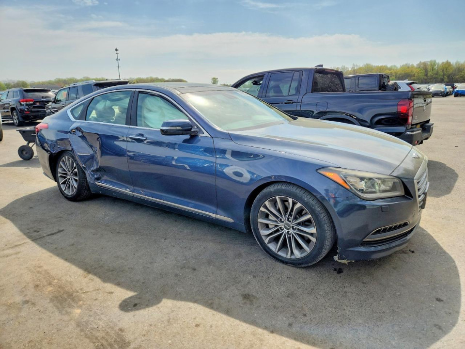 Hyundai GENESIS 2015 — Copart