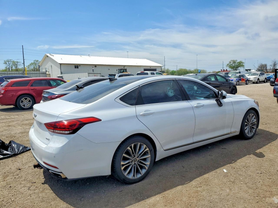 Hyundai GENESIS 2015 — Copart