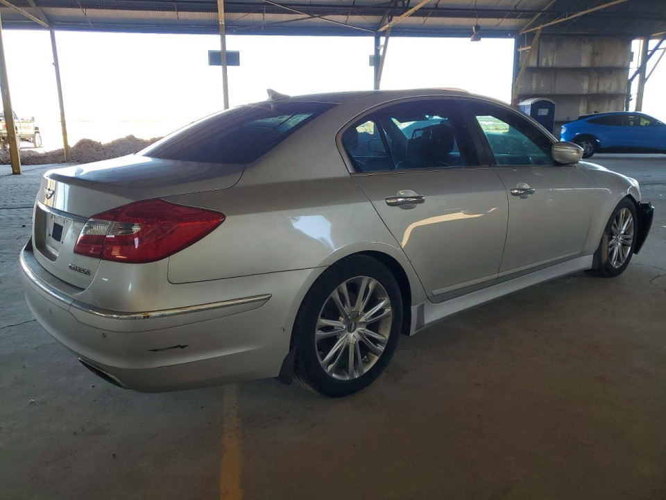 Hyundai GENESIS 2012 — Copart