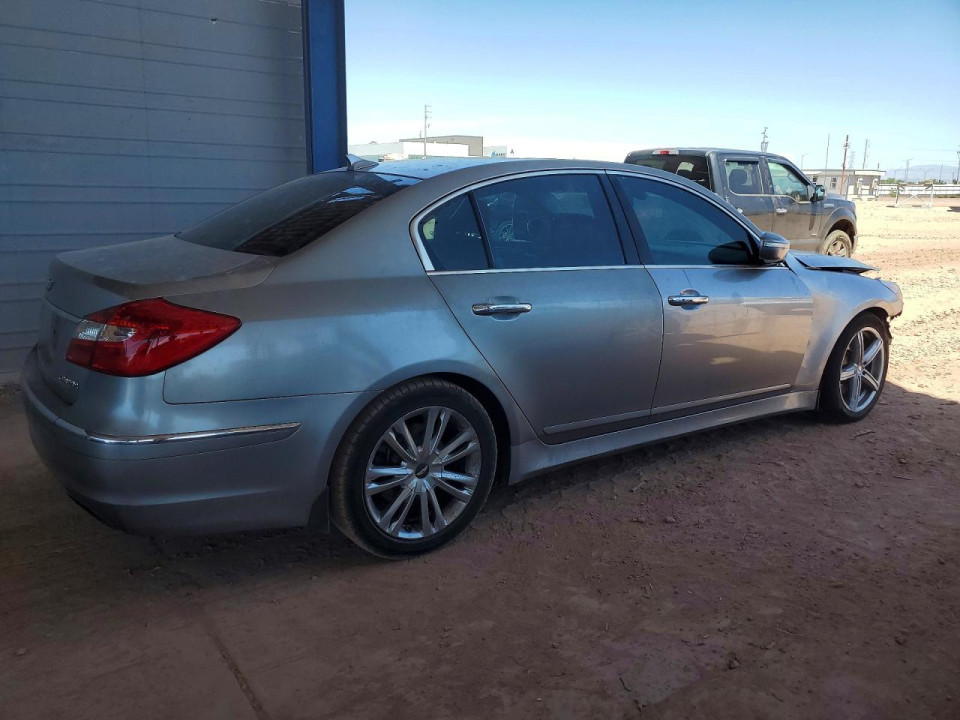 Hyundai GENESIS 2012 — Copart