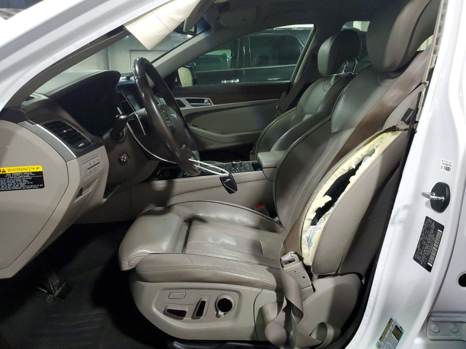 Hyundai GENESIS 2015 — Copart