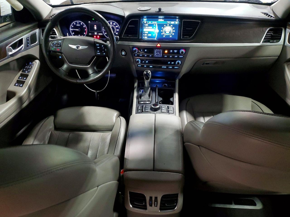 Hyundai GENESIS 2015 — Copart