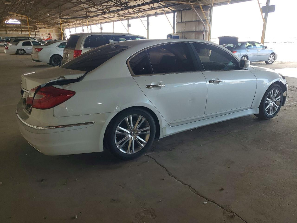 Hyundai GENESIS 2012 — Copart