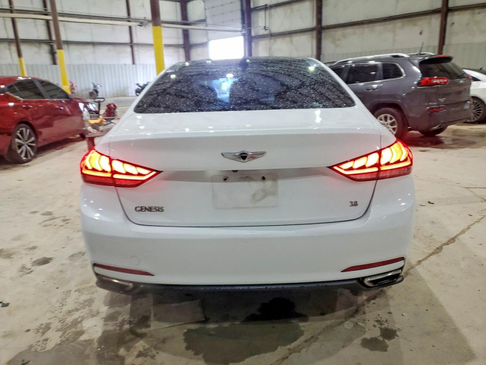 Hyundai GENESIS 2015 — Copart