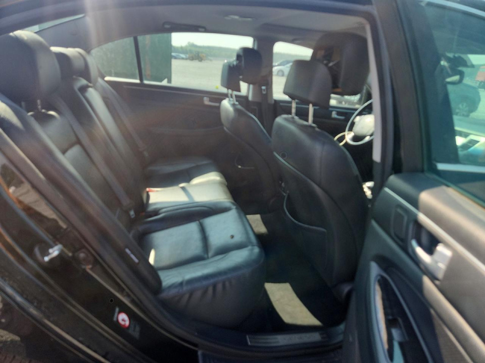 Hyundai GENESIS 2012 — Copart