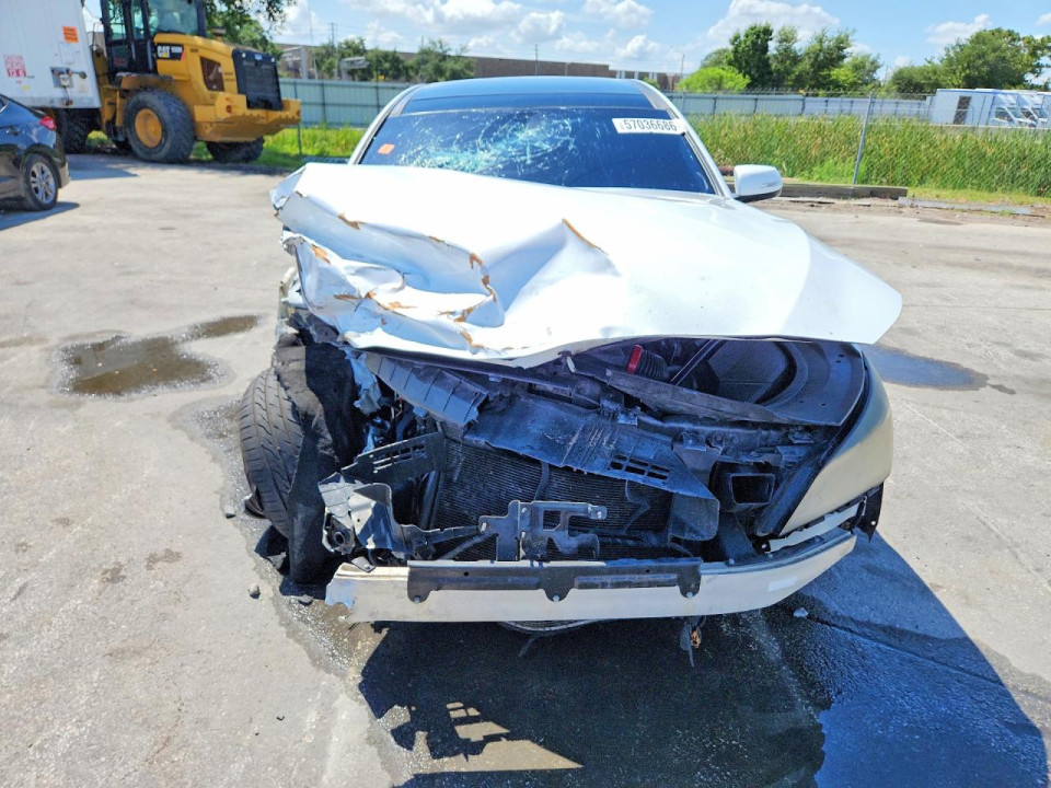 Hyundai GENESIS 2015 — Copart
