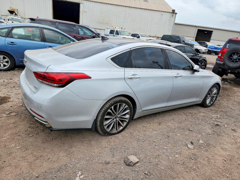 Hyundai GENESIS 2015 — Copart