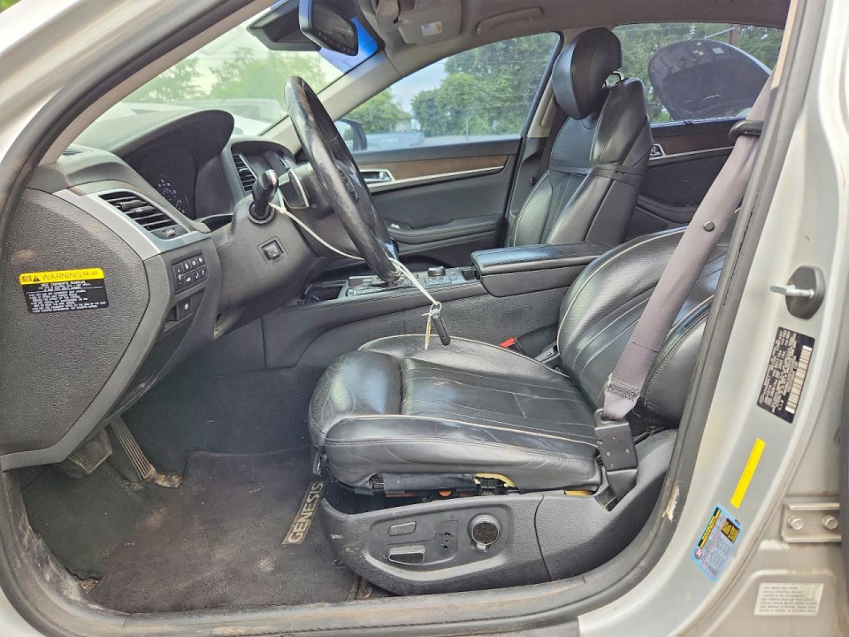 Hyundai GENESIS 2015 — Copart