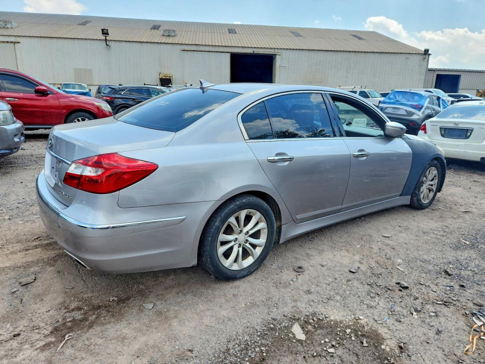 Hyundai GENESIS 2012 — Copart