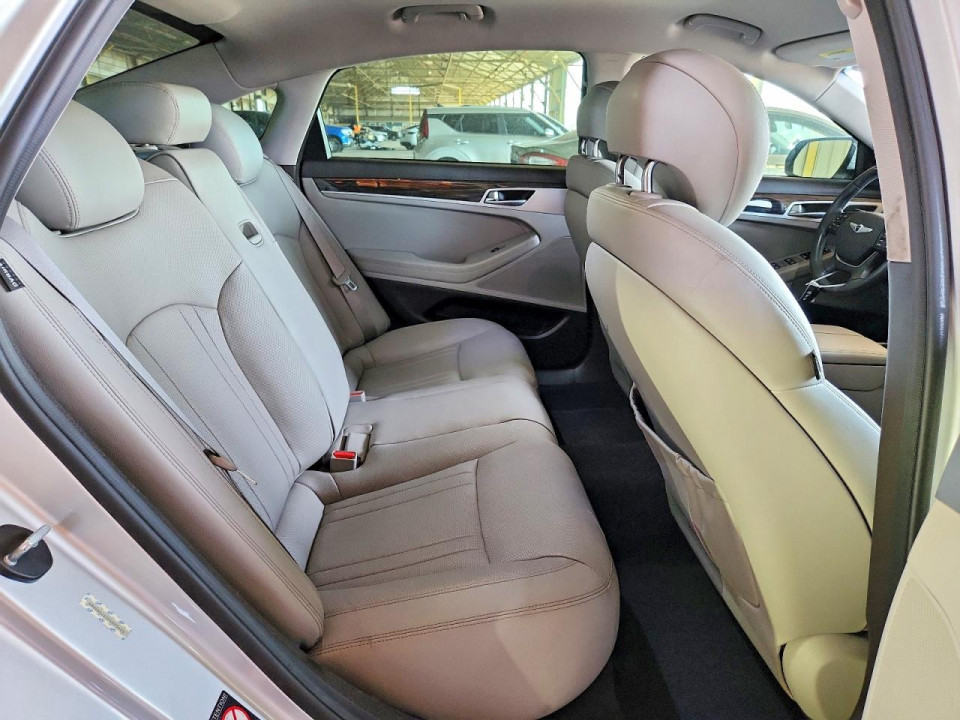 Hyundai GENESIS 2015 — Copart