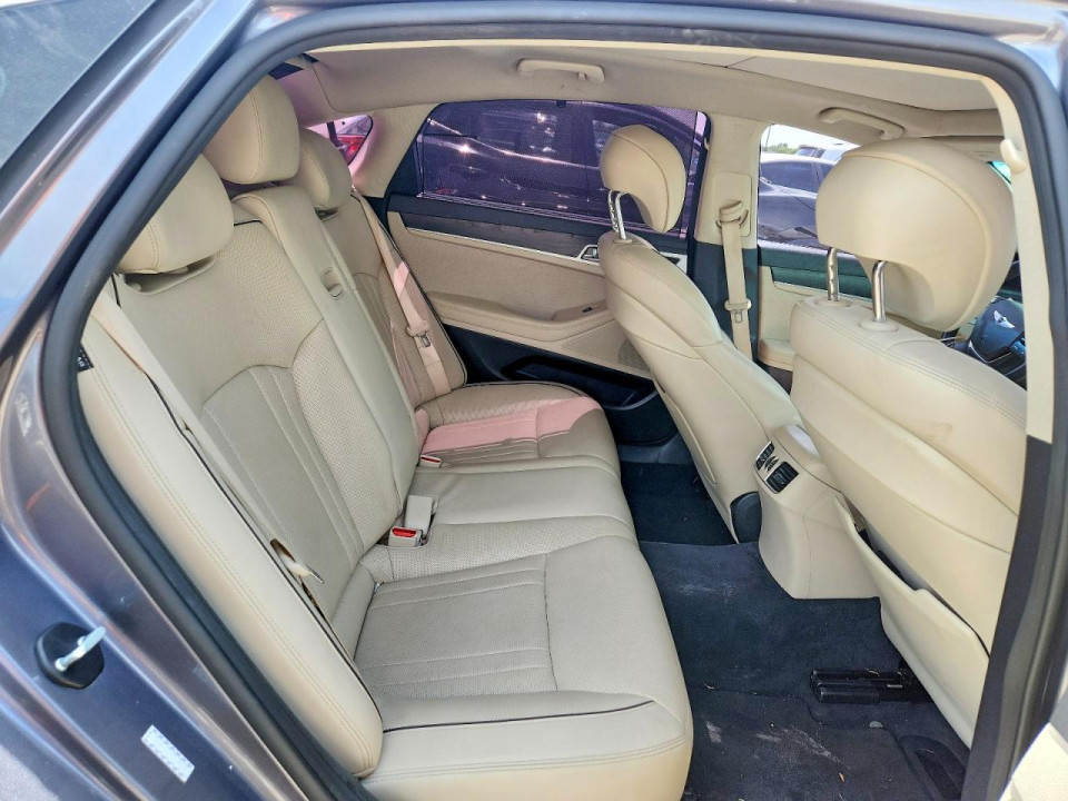 Hyundai GENESIS 2016 — Copart