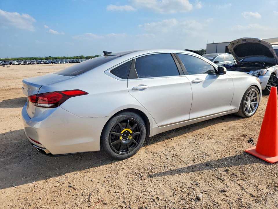 Hyundai GENESIS 2015 — Copart