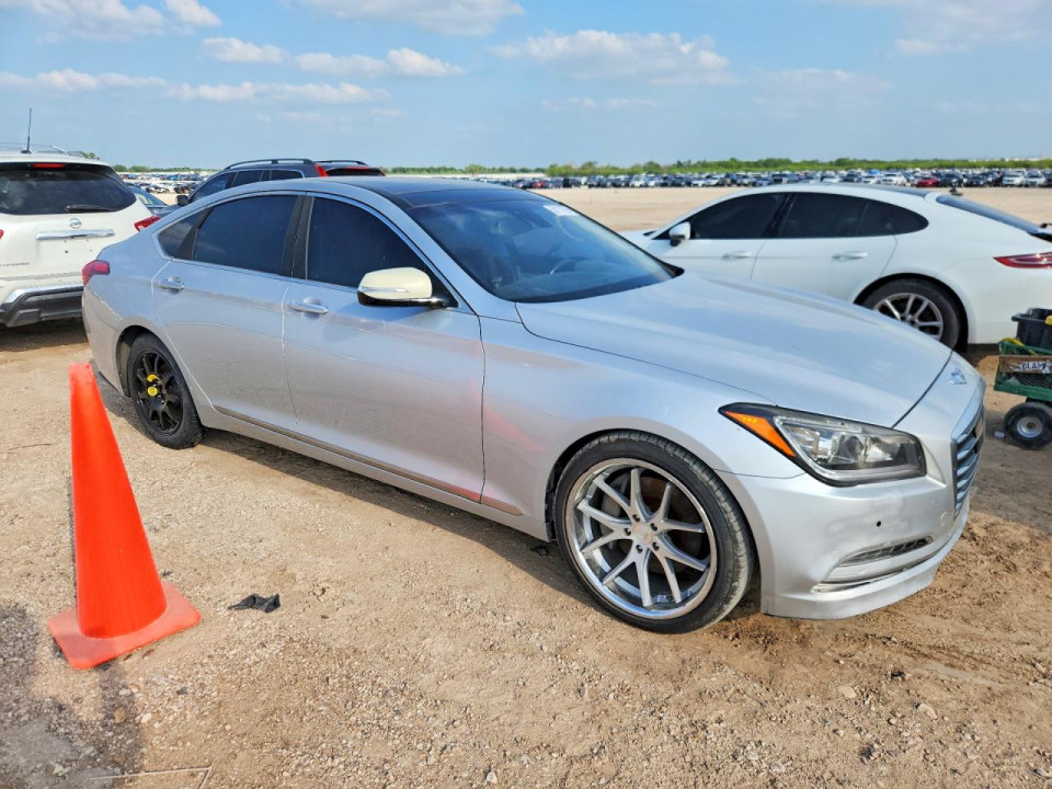 Hyundai GENESIS 2015 — Copart