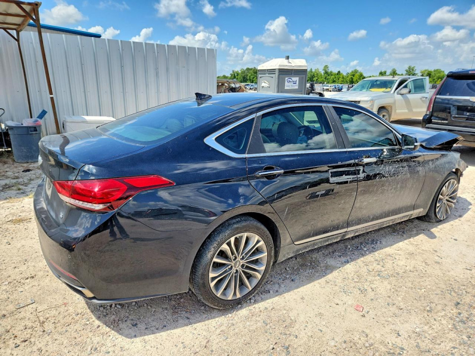 Hyundai GENESIS 2015 — Copart