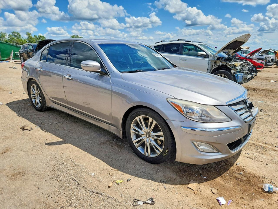 Hyundai GENESIS 2012 — Copart
