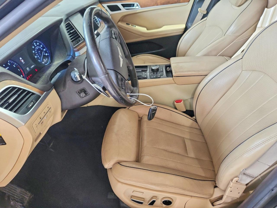 Hyundai GENESIS 2016 — Copart