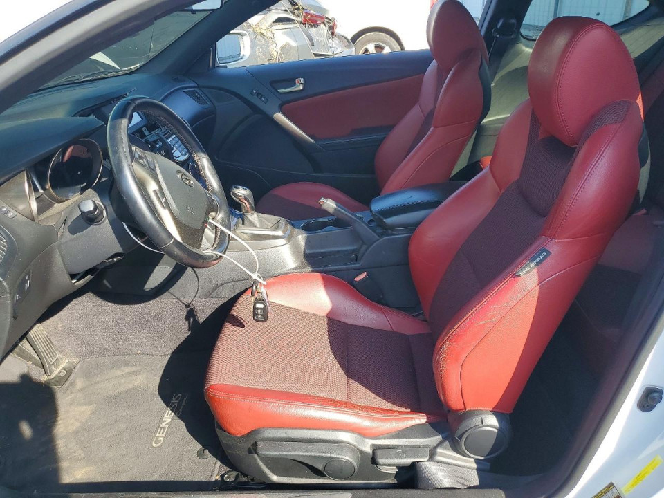 Hyundai GENESIS 2013 — Copart