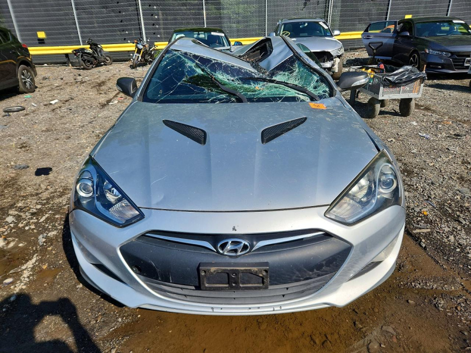 Hyundai GENESIS 2013 — Copart