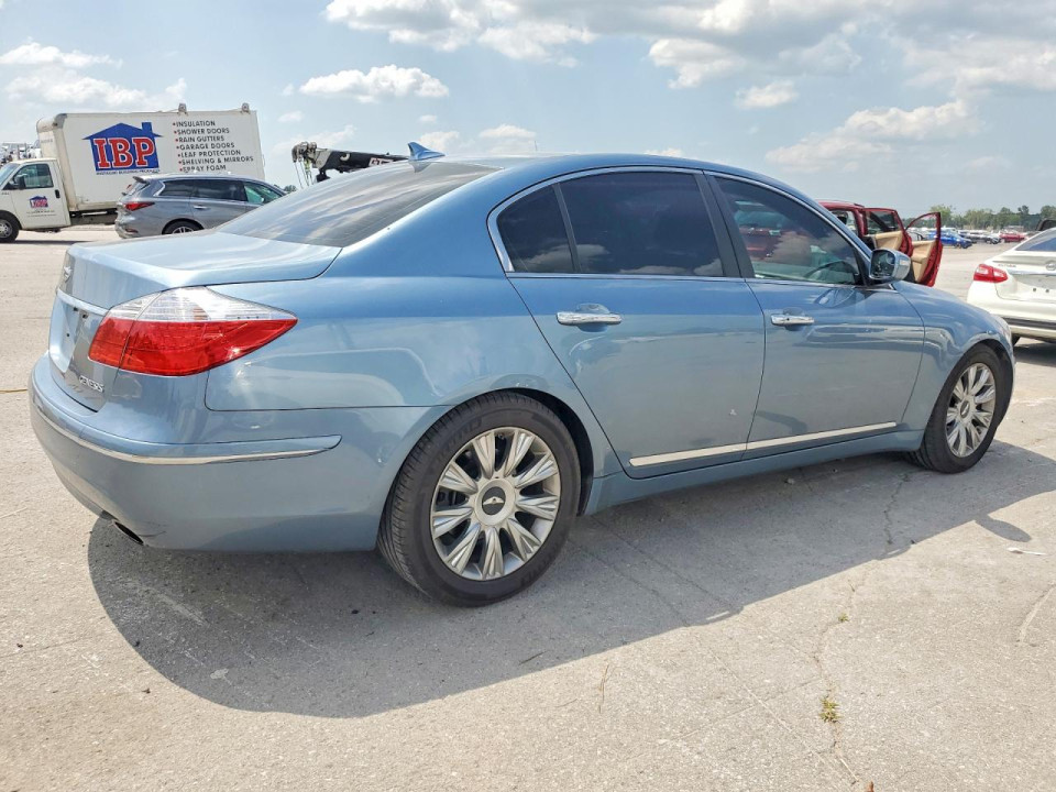 Hyundai GENESIS 2011 — Copart