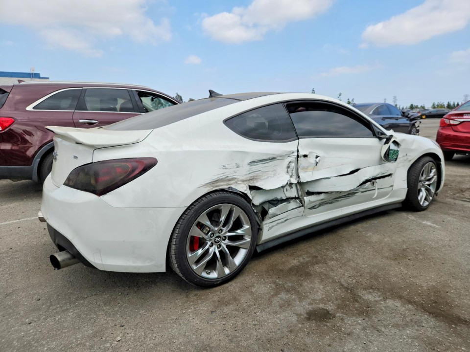 Hyundai GENESIS 2011 — Copart