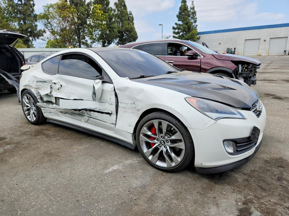 Hyundai GENESIS 2011 — Copart
