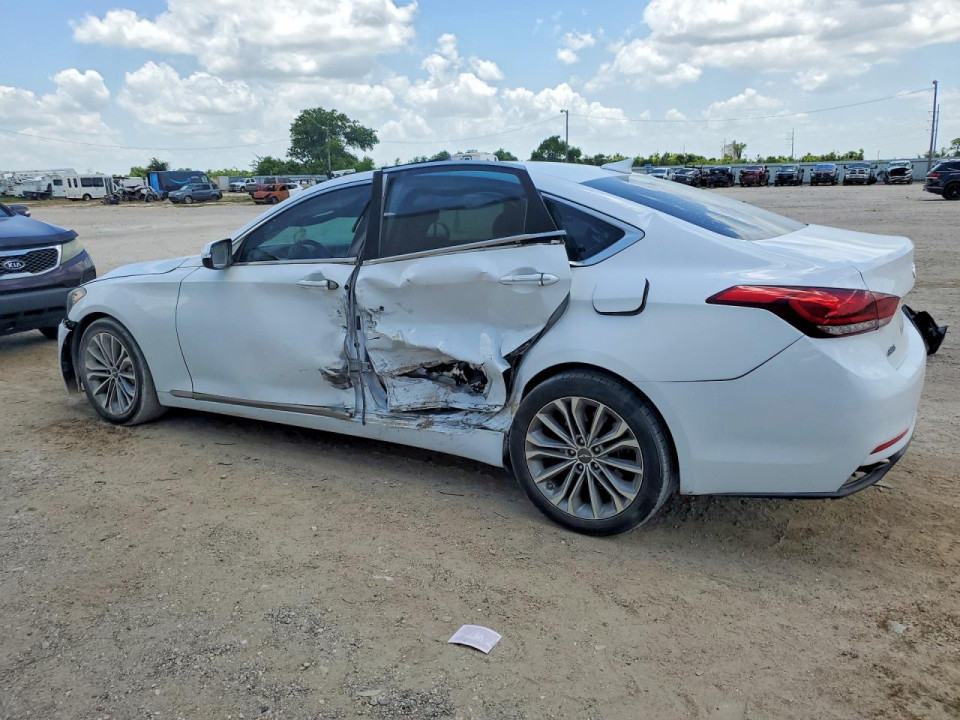 Hyundai GENESIS 2015 — Copart