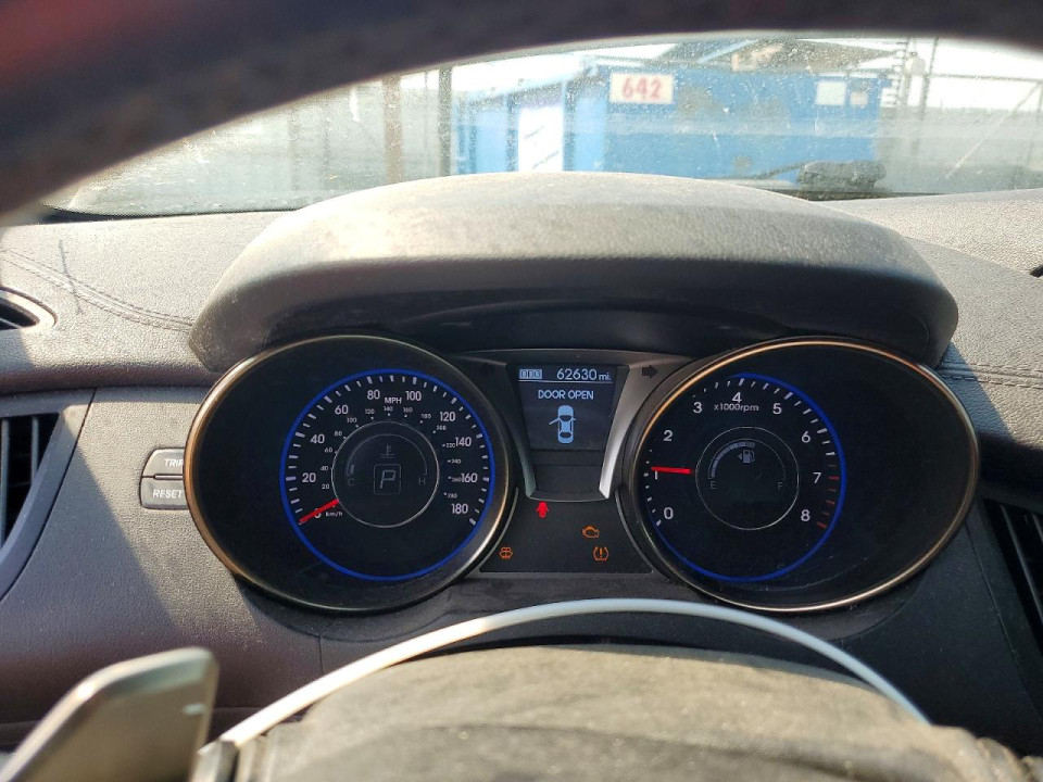 Hyundai GENESIS 2016 — Copart
