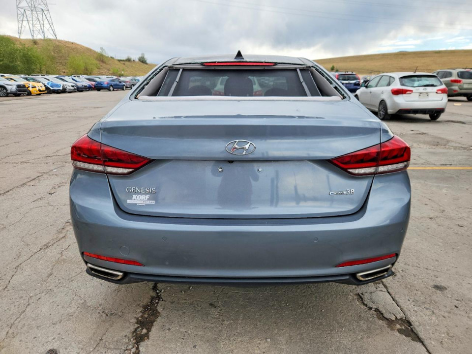 Hyundai GENESIS 2015 — Copart