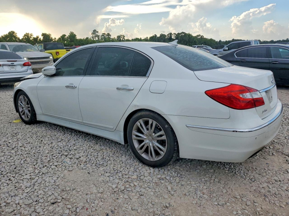 Hyundai GENESIS 2012 — Copart