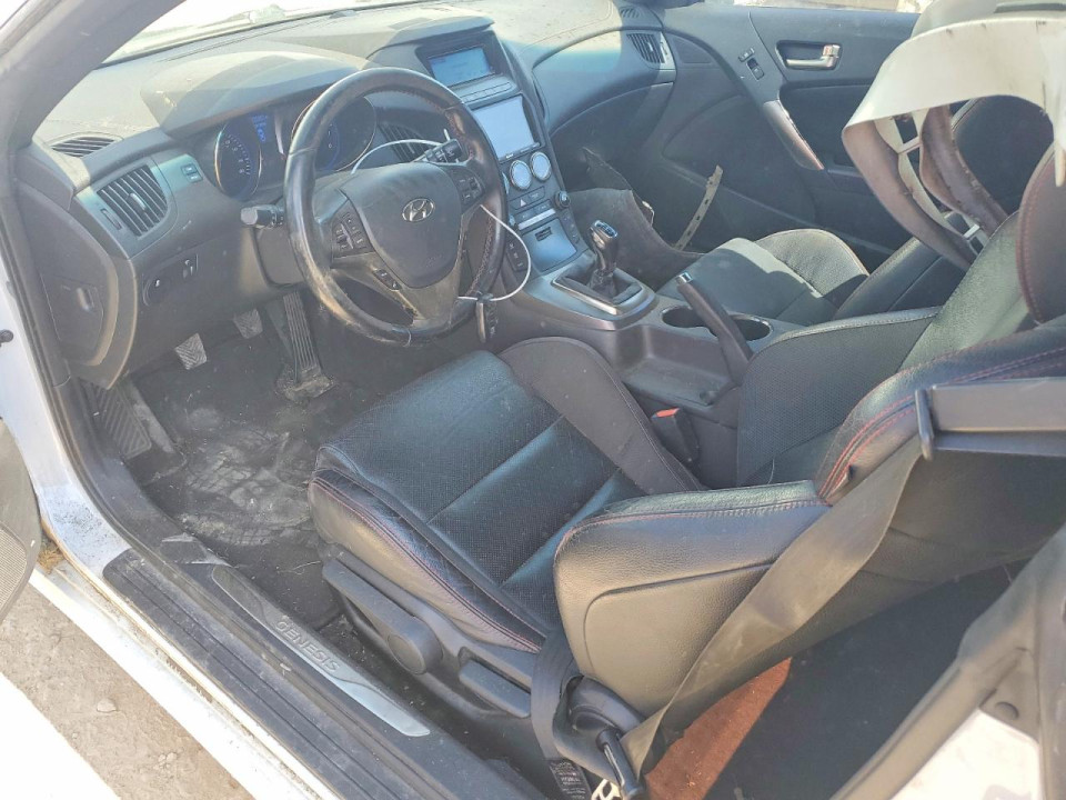 Hyundai GENESIS 2015 — Copart