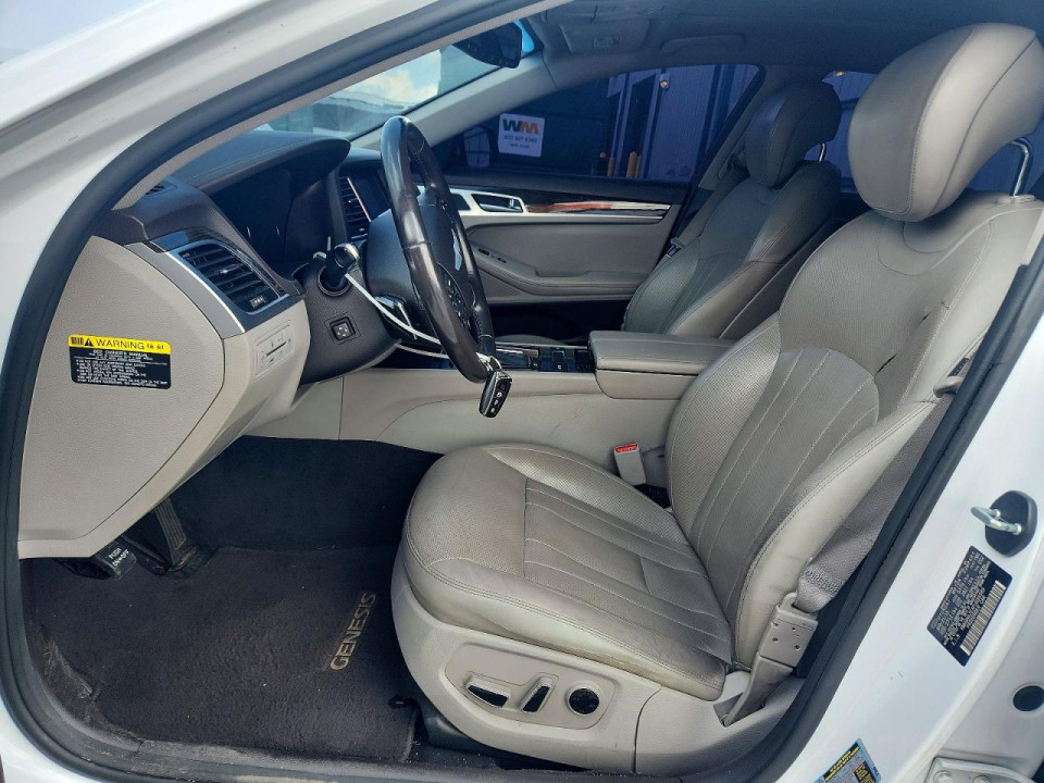 Hyundai GENESIS 2015 — Copart