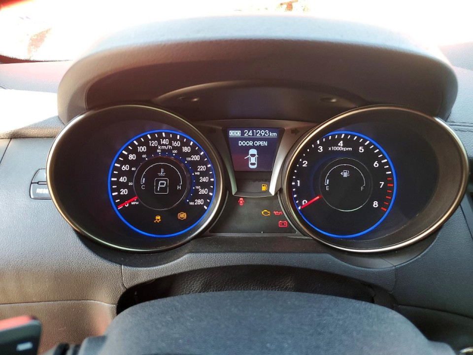 Hyundai GENESIS 2013 — Copart