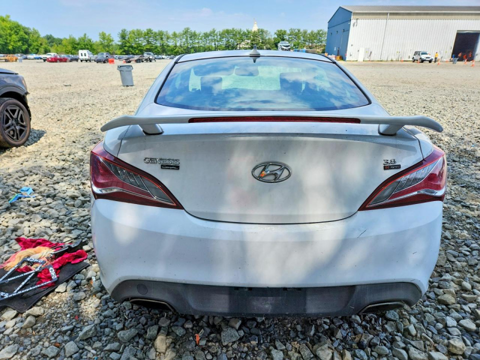 Hyundai GENESIS 2015 — Copart