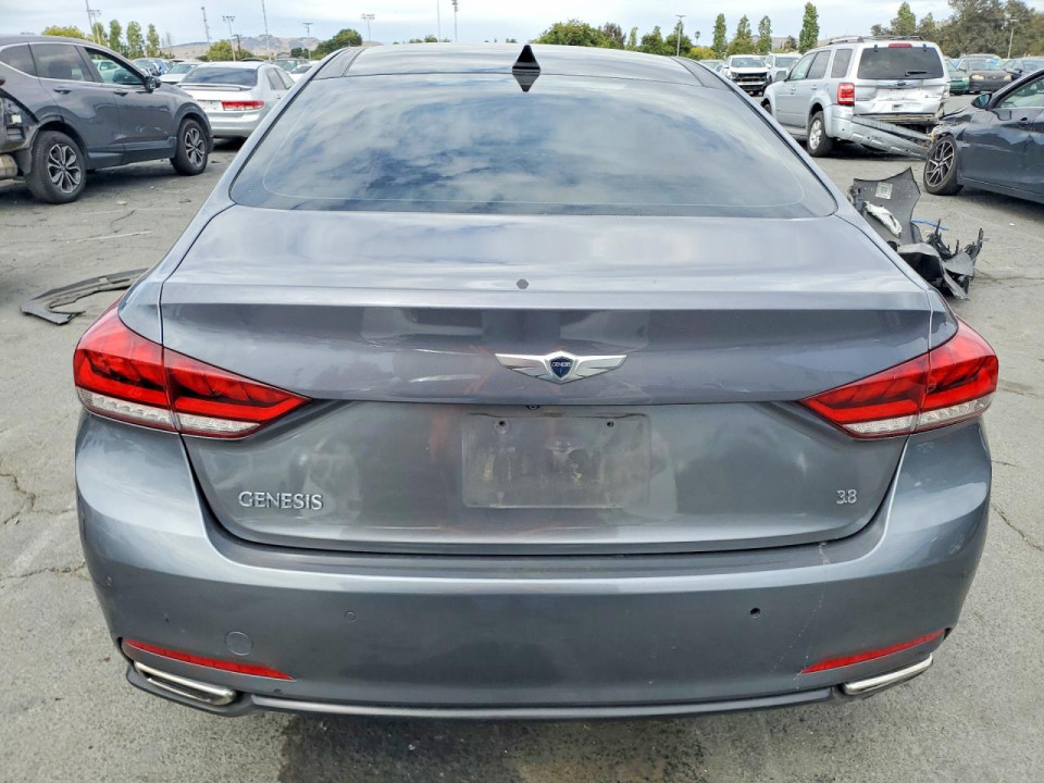 Hyundai GENESIS 2016 — Copart